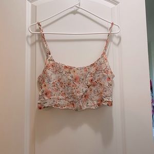Brandy Melville floral crop top NWT